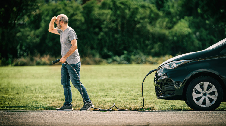 Neustart: Hurra, unsere E-Ladestation ist wieder da!